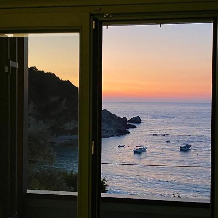 Caltabania Suites Айос-Никитас Экстерьер фото