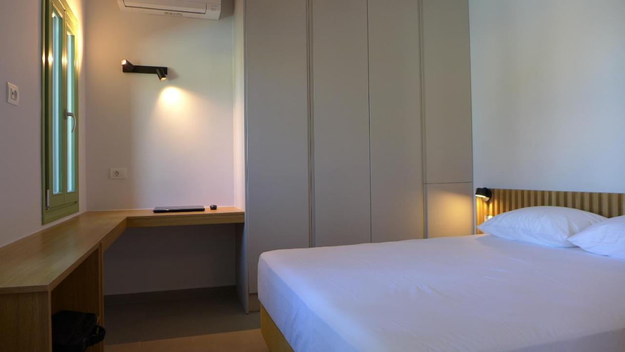 Caltabania Suites Айос-Никитас Экстерьер фото